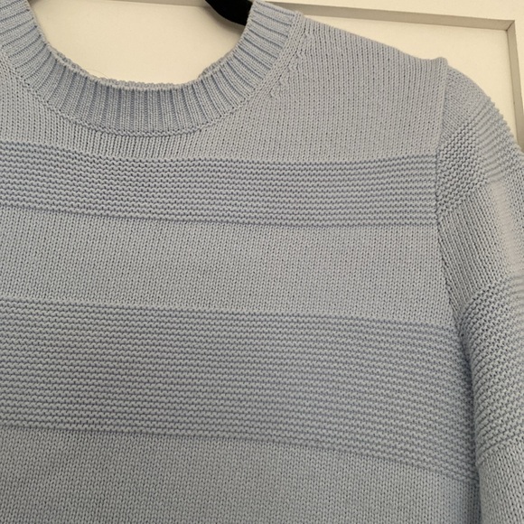 Banana Republic sweater - Picture 2 of 3